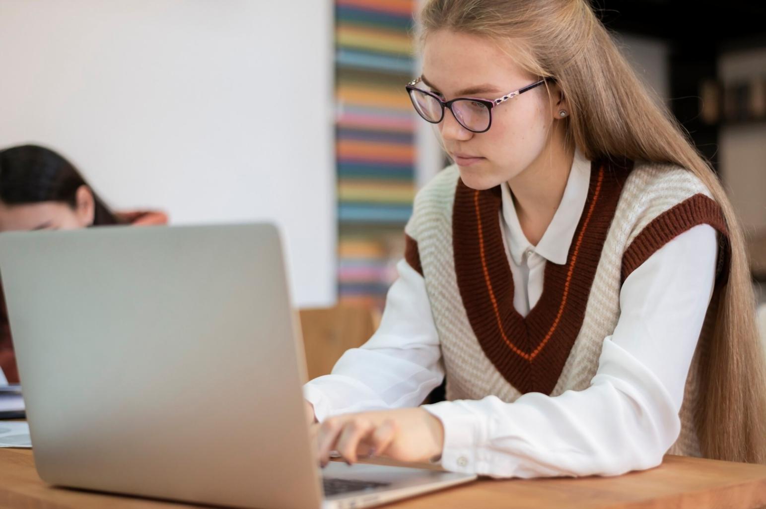 Interface de tableau de bord financier moderne